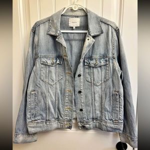 Aritzia Talula Light Wash Jean Jacket - Size L